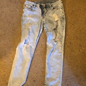 very distressed american eagle jeans